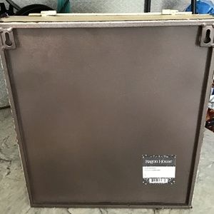 Metal vintage candy hilder